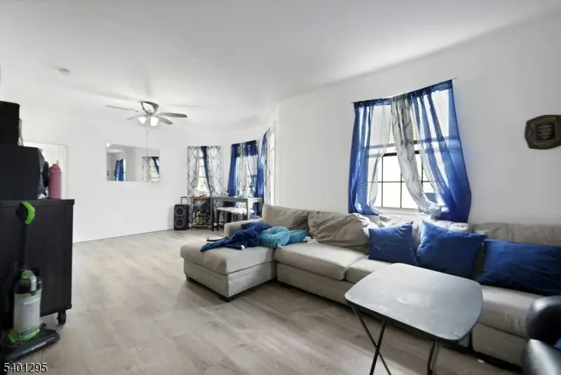 42 Lakeshore Dr #2, Prospect Park, NJ 07508 - Image #3