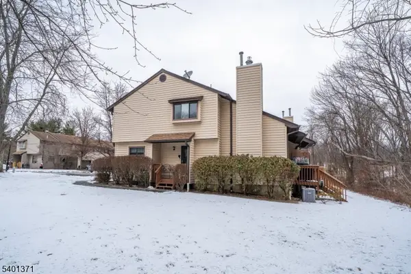 44 Sparrow Circle, Hampton Twp., NJ 07860