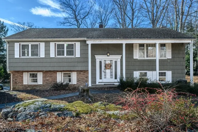 228 Brook Valley Rd, Towaco, NJ 07082 - Image #1
