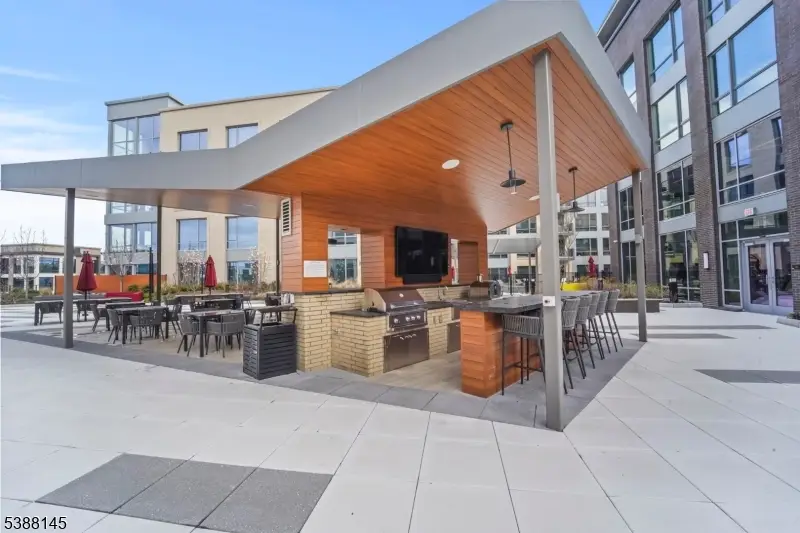 4 Sadie Cir #4103, Union, NJ 07083 - Image #3