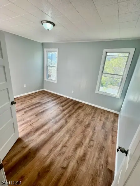 127 Dewey St, Newark, NJ 07112 - Image #3