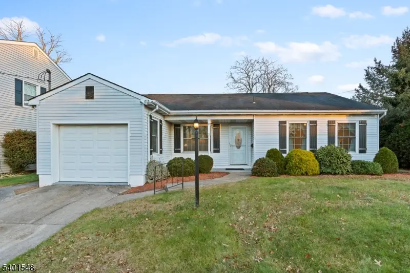 71 Dukes Rd, Rahway, NJ 07065 - Image #1