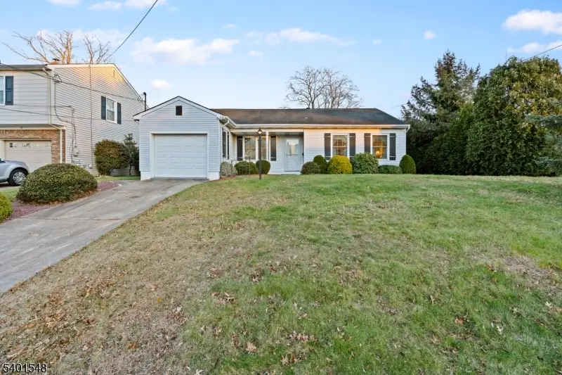 71 Dukes Rd, Rahway, NJ 07065 - Image #3