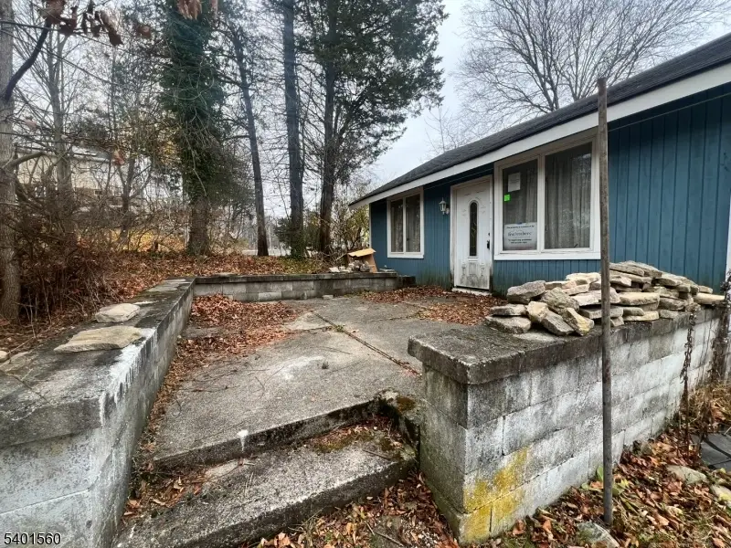 182 Lackawanna Dr, Byram Township, NJ 07874 - Image #2