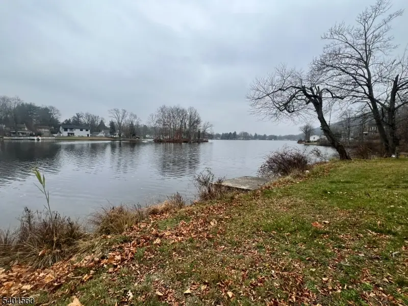 182 Lackawanna Dr, Byram Township, NJ 07874 - Image #3