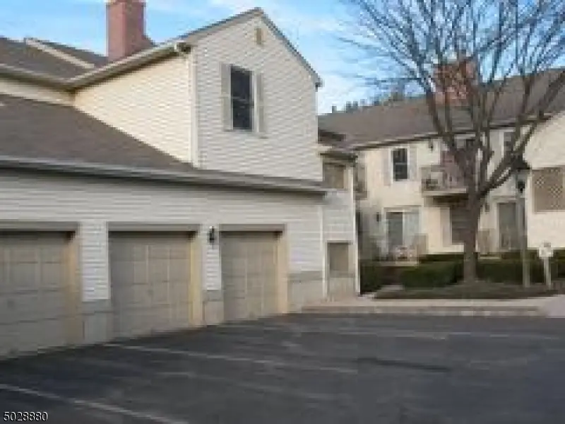 171 Jamestown Rd Ondo #171, Bernards, NJ 07920 - Image #2