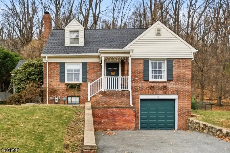 95 Hillside Dr, North Haledon, NJ 07508 - Image #1