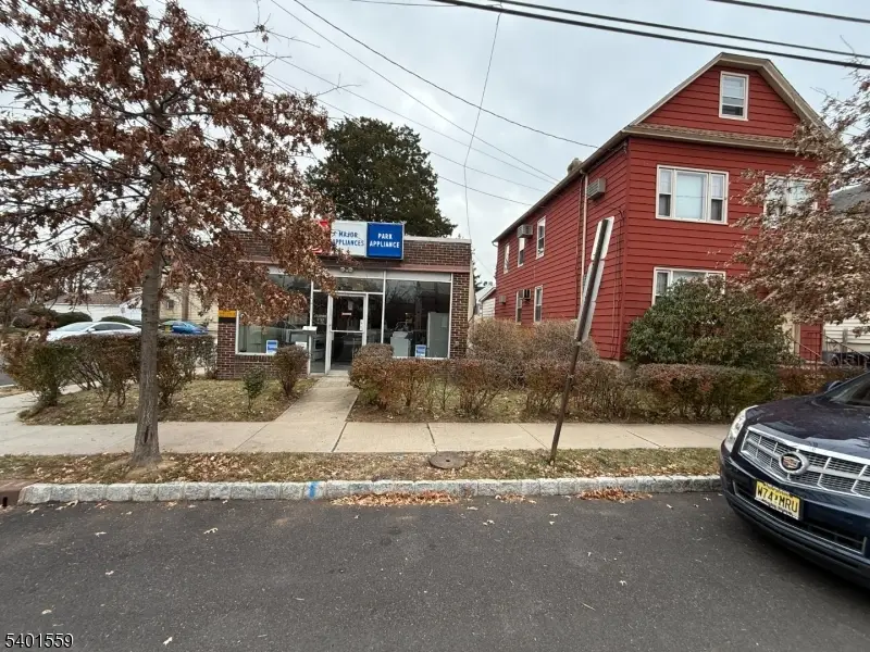 286 W Clay Ave, Roselle Park, NJ 07204 - Image #1