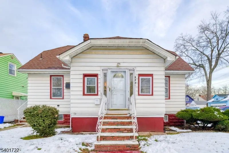943 Drake Ave, Roselle, NJ 07203 - #1
