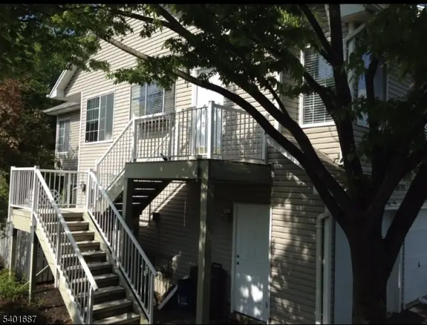 16 Stevens Court, Bedminster Twp., NJ 07921