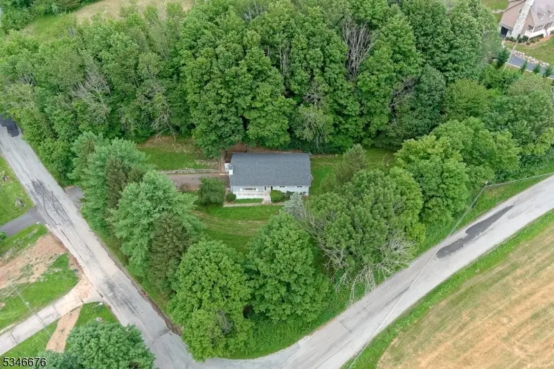 2 Beemer Rd, Wantage, NJ 07461 - Image #1