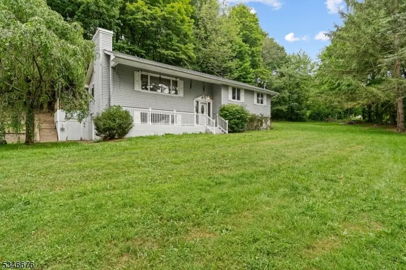 2 Beemer Rd, Wantage, NJ 07461 - Image #2
