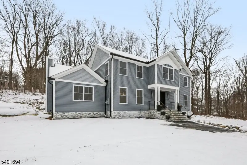 23 Meadow Ln, Sparta, NJ 07871 - Image #2