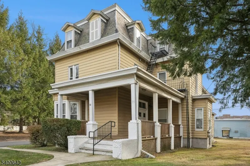 24 Franklin Pl, Summit, NJ 07901 - Image #2