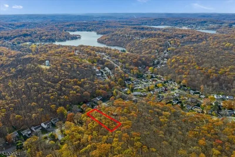 183 Valley View Dr, White Meadow Lake, NJ 07866 - Image #3