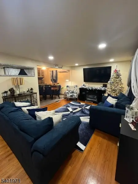 2611 N Wood Ave, Linden, NJ 07036 - Image #2