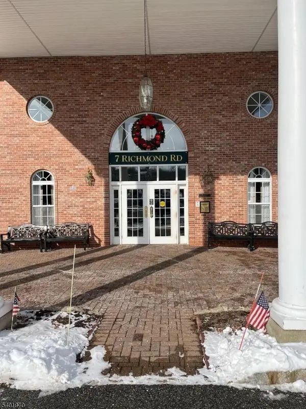7306 Richmond Rd #306, West Milford Twp., NJ 07480