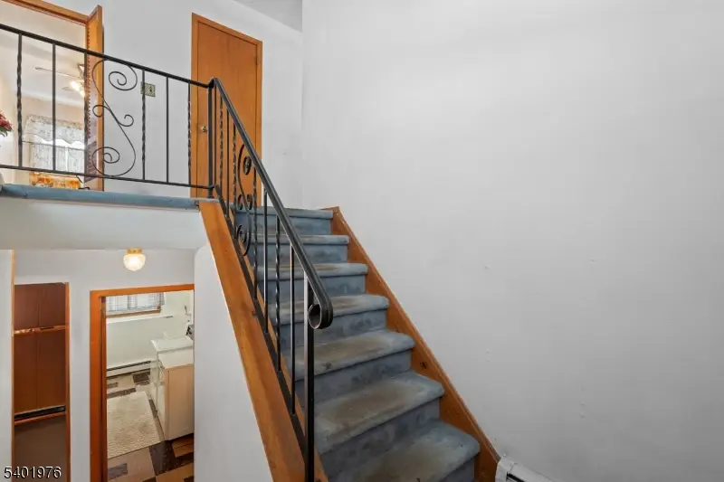 875 Rayhon Ter, Rahway, NJ 07065 - Image #3