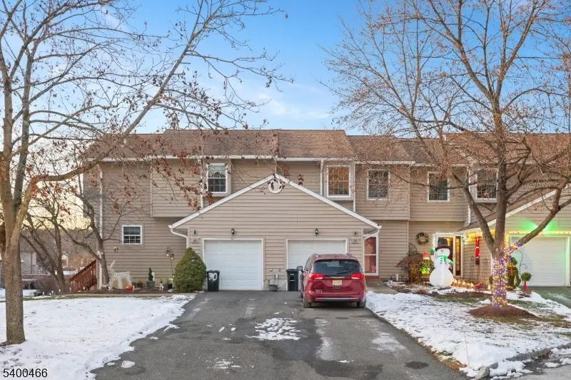 32 Rhea Run, Hampton Township, NJ 07860 - Image #1