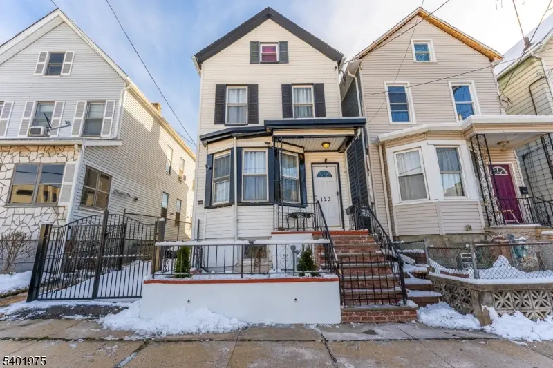 123 Jacques St, Elizabeth, NJ 07201 - Image #1