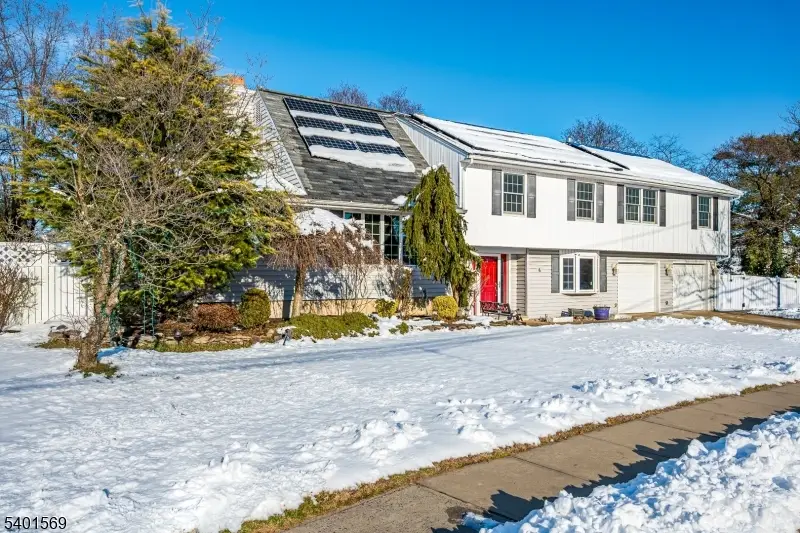 4 Winthrop Rd, Franklin Township, NJ 08873 - Image #2