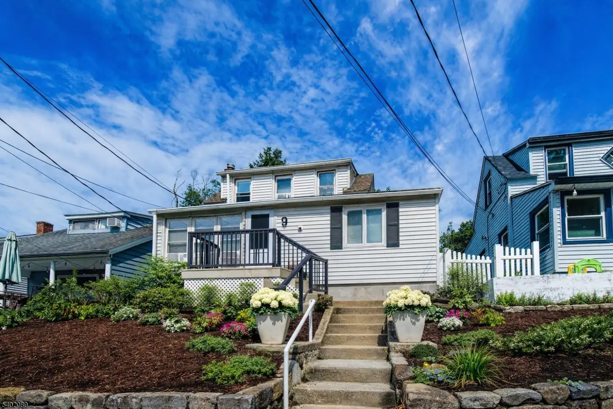 9 Lakeview Ave, Budd Lake, NJ 07828 - Image #1