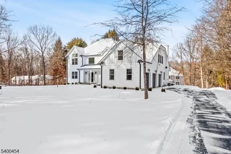 20 Furnace Rd, Chester Township, NJ 07930 - Image #2