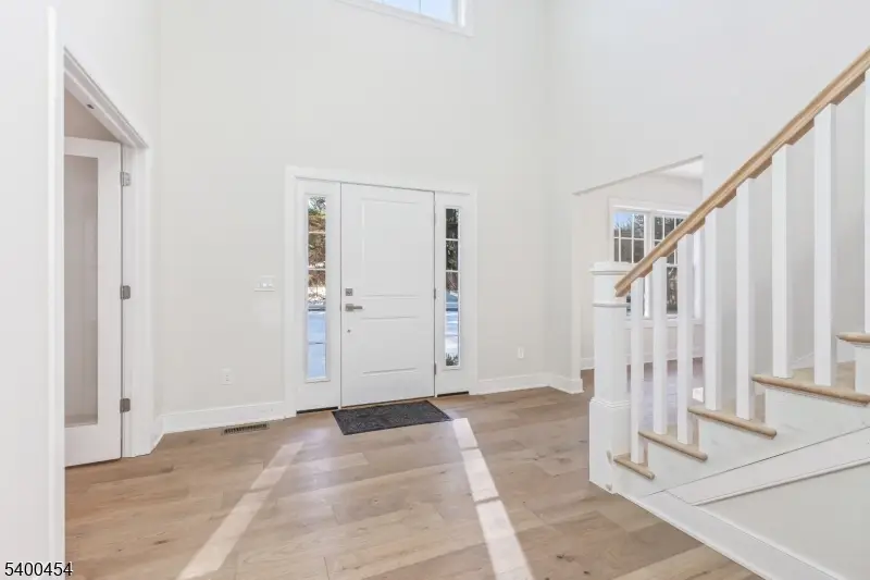 20 Furnace Rd, Chester Township, NJ 07930 - Image #3