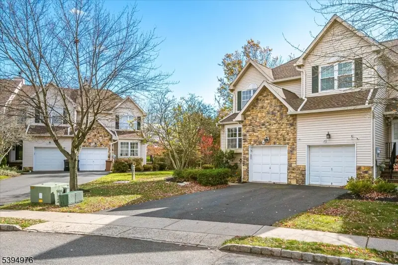 30 Dewitt Ln, Hillsborough, NJ 08844 - Image #2