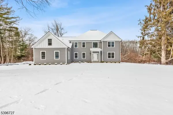 22 Furnace Rd, Chester Twp., NJ 07930