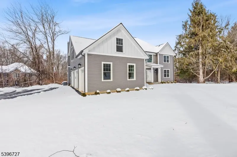 22 Furnace Rd, Chester Township, NJ 07930 - Image #2