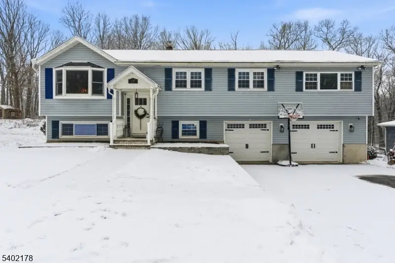 17 Rosemont Rd, Oak Ridge, NJ 07438 - Image #2