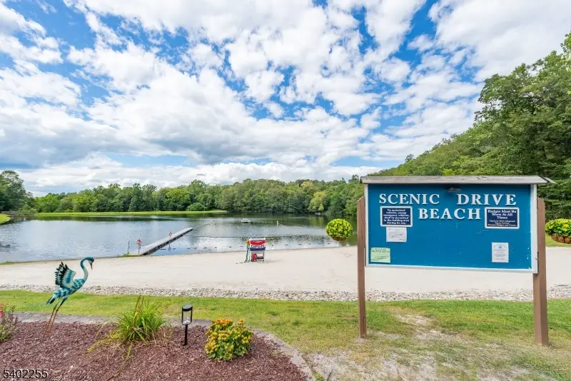 1 Stonewall Dr, Vernon Township, NJ 07462 - Image #3