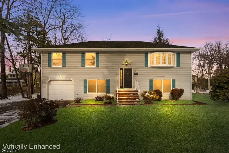 92 Mandeville Ave, Pequannock Township, NJ 07440 - Image #1