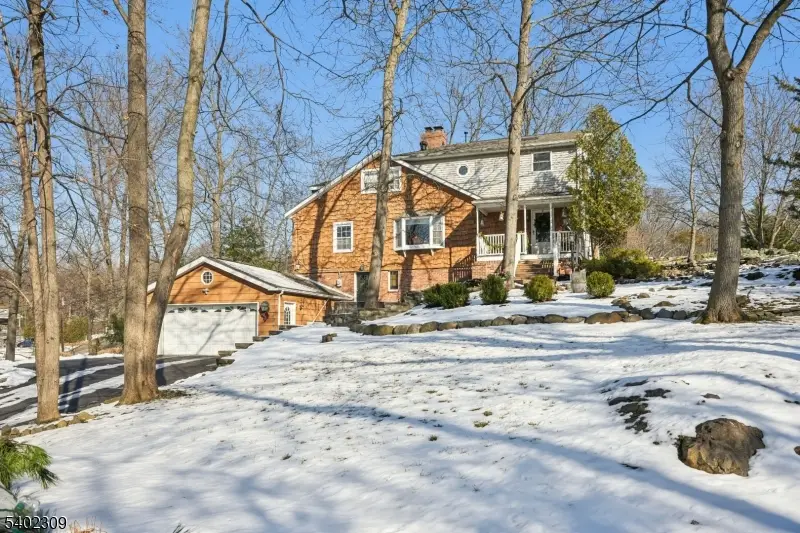 14 Manor Rd, North Haledon, NJ 07508 - #2