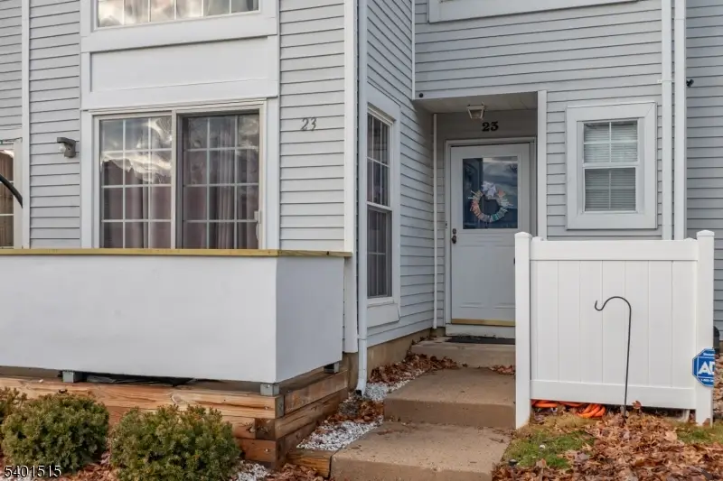 23 Borelle Square, Sayreville, NJ 08859 - Image #2