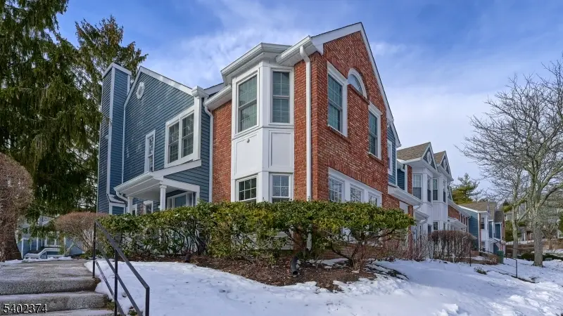 73 Laurelwood Ct, Rockaway Township, NJ 07866 - Image #1