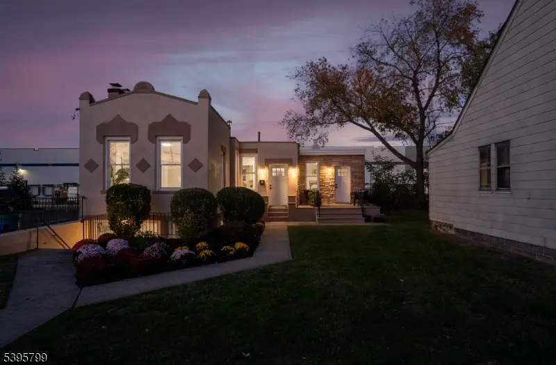 86 Roosevelt Ave, Belleville, NJ 07109 - #2