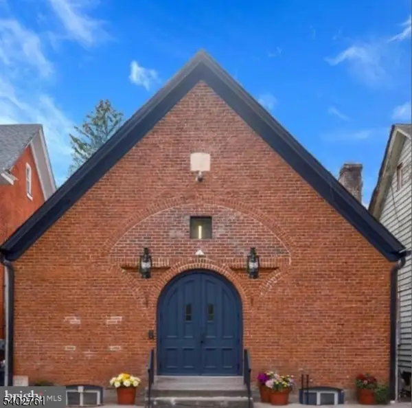 247 N Main St, Lambertville City, NJ 08530