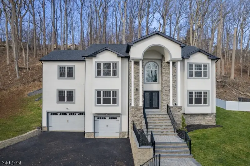 79 Park Pl, Watchung, NJ 07069 - Image #2