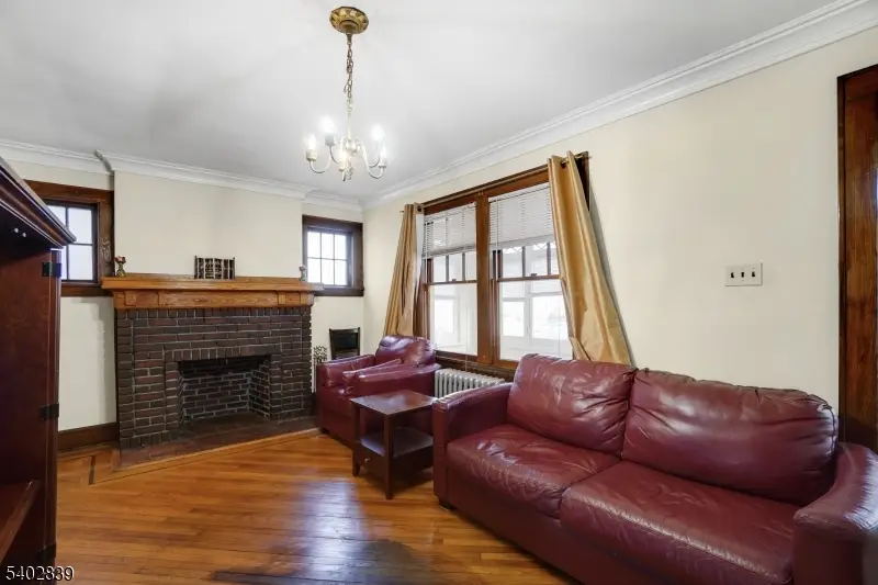 33 Becker Ter, Irvington, NJ 07111 - Image #2