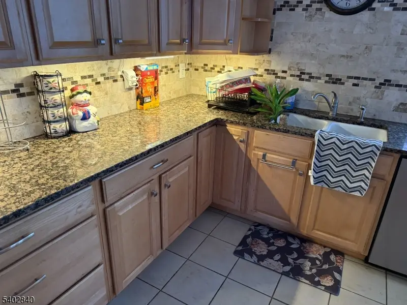 5 Park Lane, Oak Ridge, NJ 07438 - Image #3