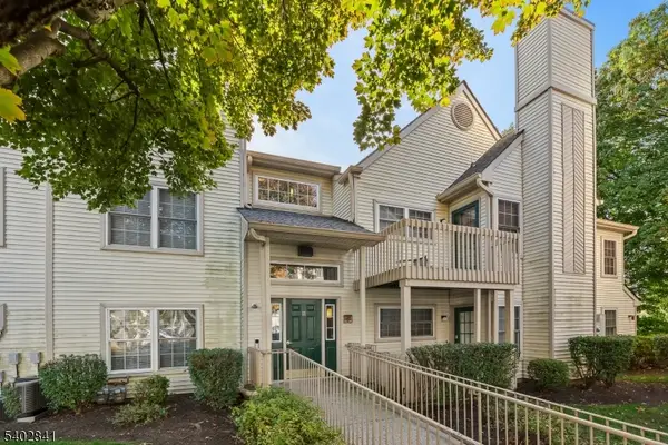 11 Evergreen Dr #63, Clifton City, NJ 07014