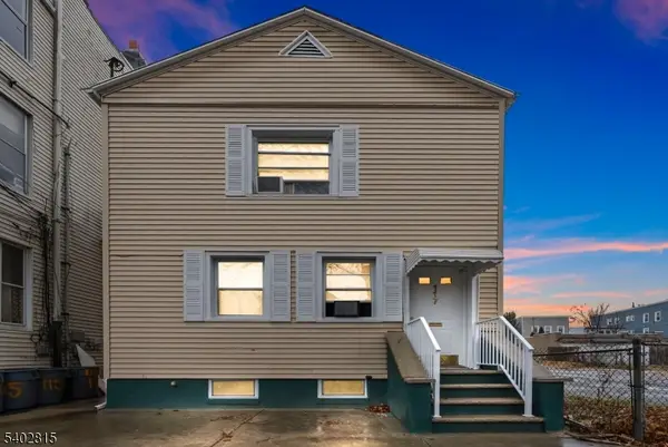 117 10th St, Passaic City, NJ 07055