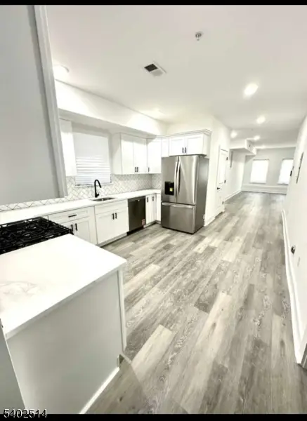 131 Hedden Ter #3, Newark, NJ 07108 - Image #2