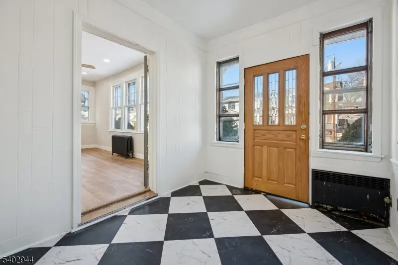 56 Osborne Pl, Irvington, NJ 07111 - Image #2