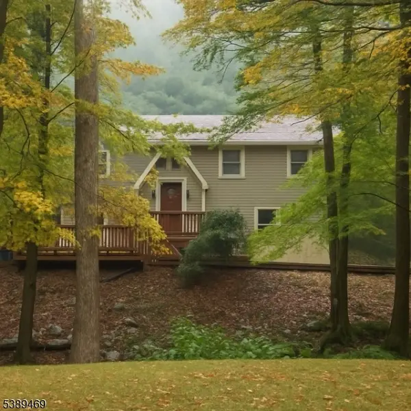 40 Hayward Rd, Sparta, NJ 07871 - Image #1