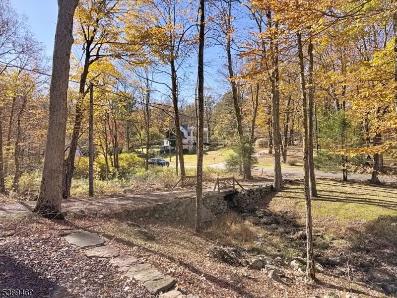 40 Hayward Rd, Sparta, NJ 07871 - Image #2