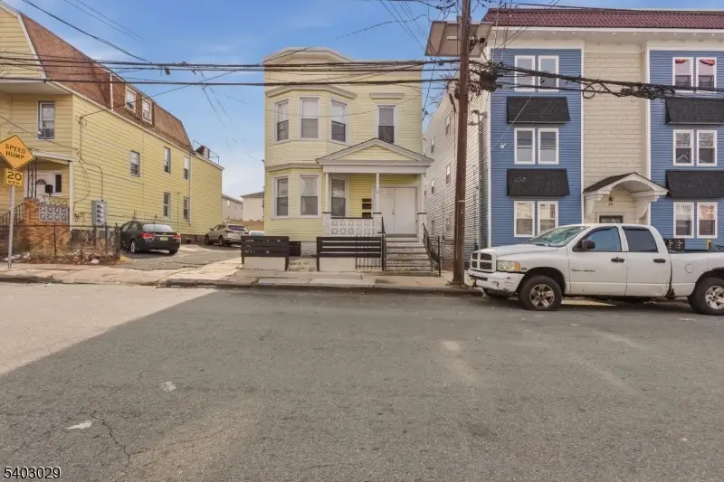 36 Tillinghast St, Newark, NJ 07108 - Image #1