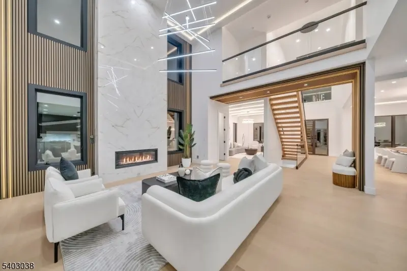 801 Godwin Rd, Paramus, NJ 07652 - #3